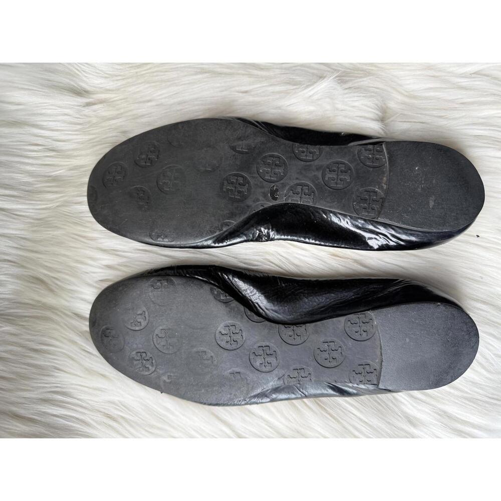 Tory Burch Black Leather Flats with Gold Logo - Picture 3 of 6